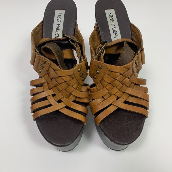 Steve Madden Leather High Wedge With Platform - Picture 2 of 7